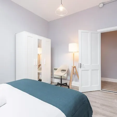 Dame Street - Irish Group Appartement